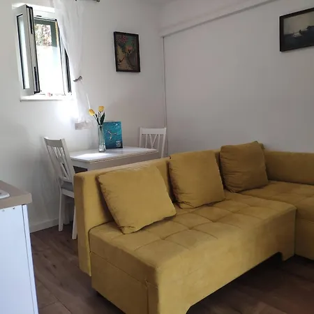 Zdenka Apartment