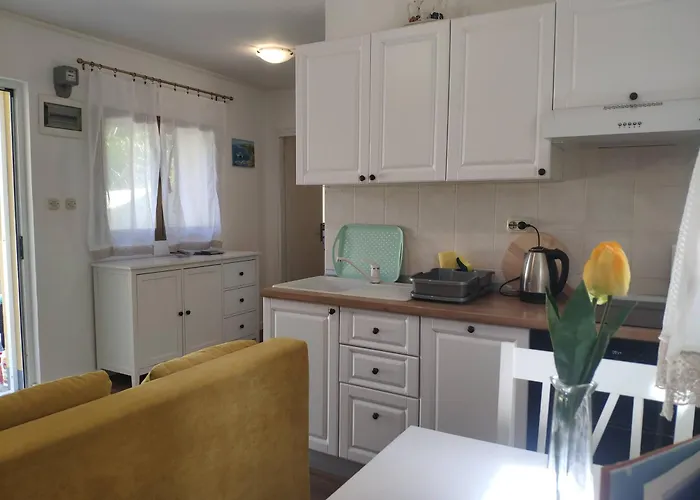 Zdenka Apartament *