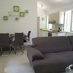 Zdenka Appartamento *